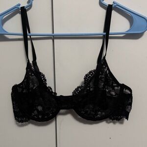 Chic Black Lace Bra Set
